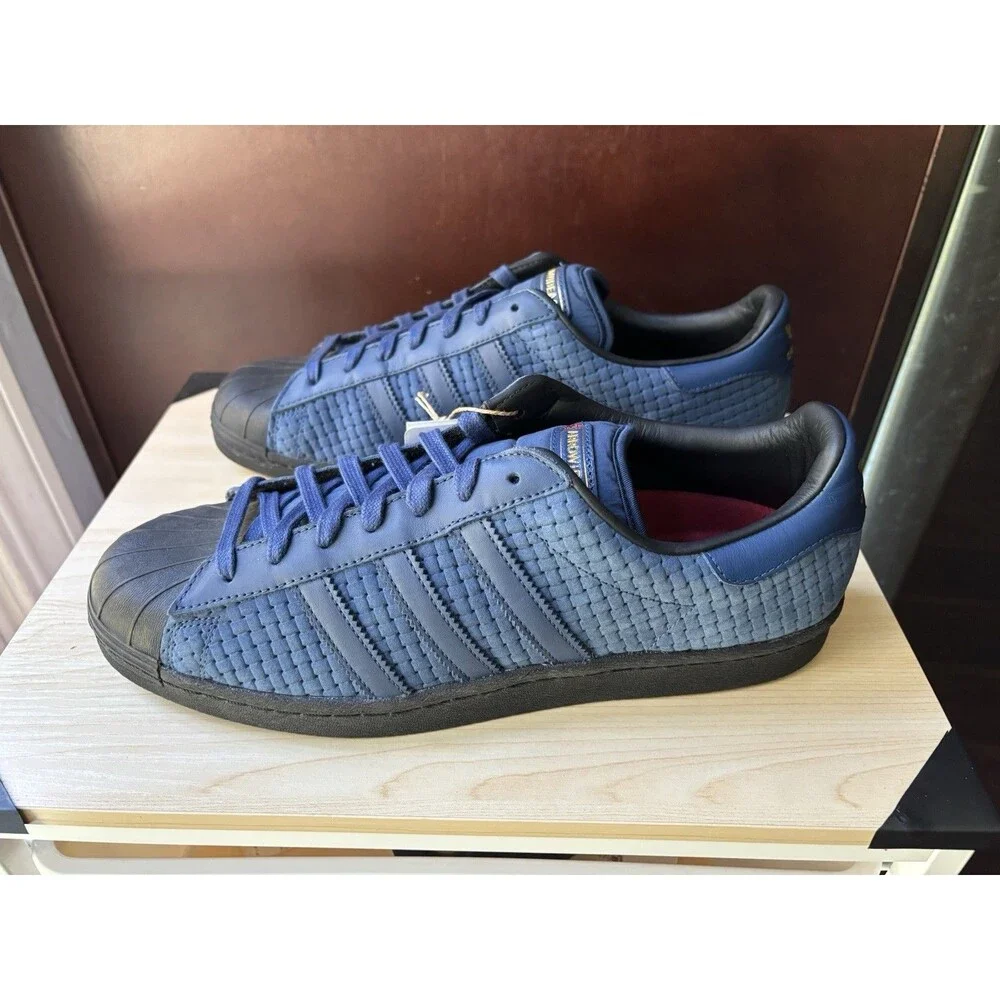 New Adidas Arrow & Beast x Superstar ADV Paris Size 11.5